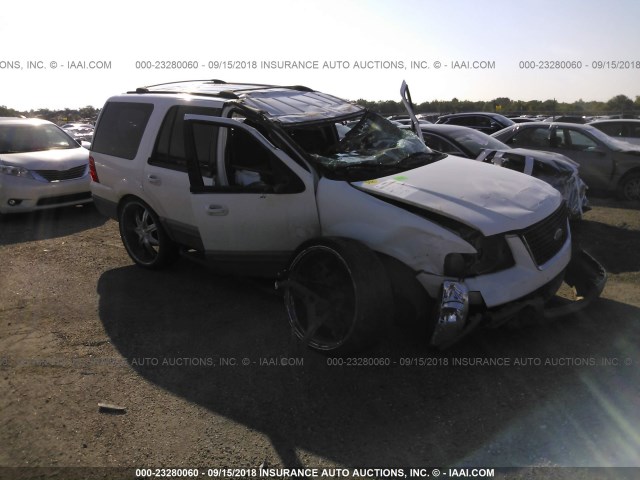 1FMRU15W53LC51562 - 2003 FORD EXPEDITION XLT WHITE photo 1
