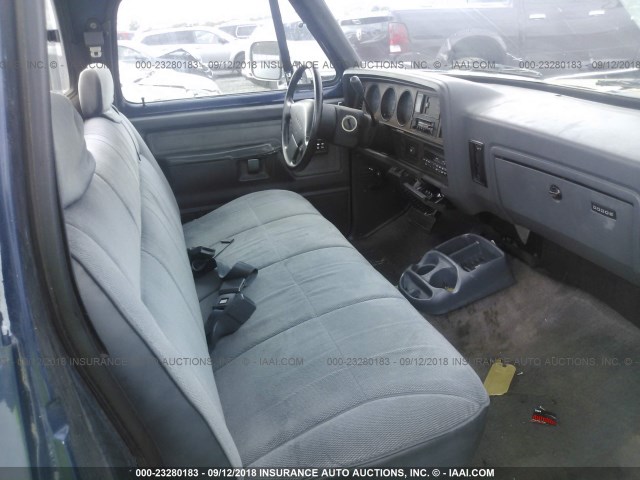 1B7HE16Z8PS113659 - 1993 DODGE D-SERIES D150 BLUE photo 5