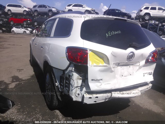 5GALRBED5AJ179613 - 2010 BUICK ENCLAVE CXL WHITE photo 3