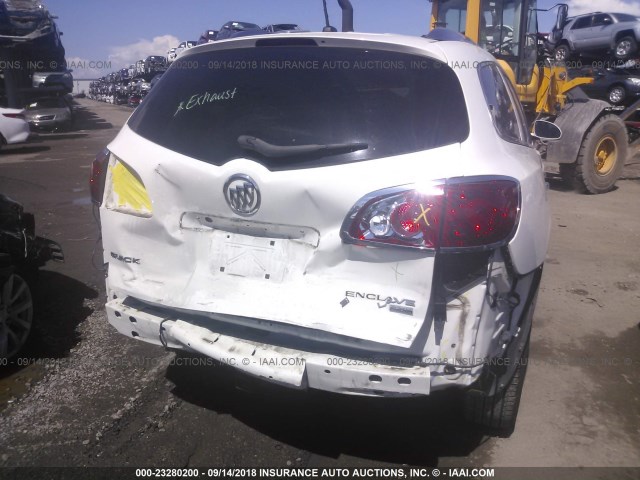 5GALRBED5AJ179613 - 2010 BUICK ENCLAVE CXL WHITE photo 6