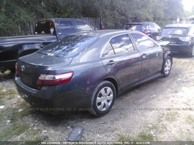 4T1BE46K19U887667 - 2009 TOYOTA CAMRY SE/LE/XLE GRAY photo 4