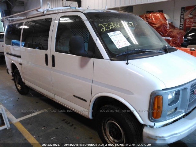 1GTGG25R8Y1242344 - 2000 GMC SAVANA G2500 WHITE photo 1