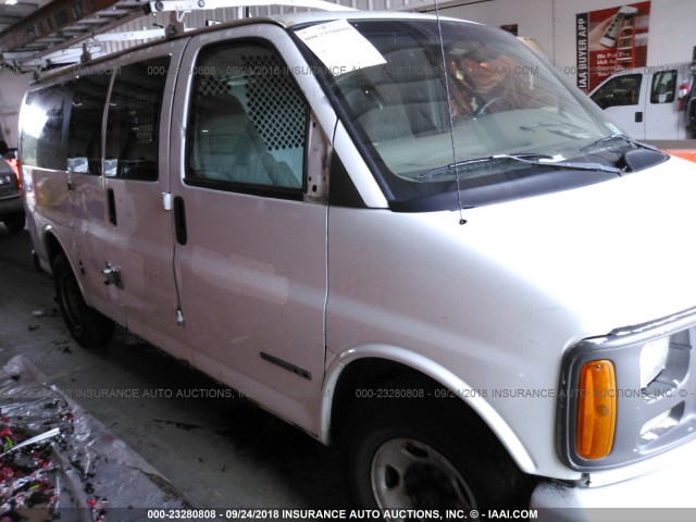 1GTGG25R0Y1182429 - 2000 GMC SAVANA G2500 WHITE photo 1