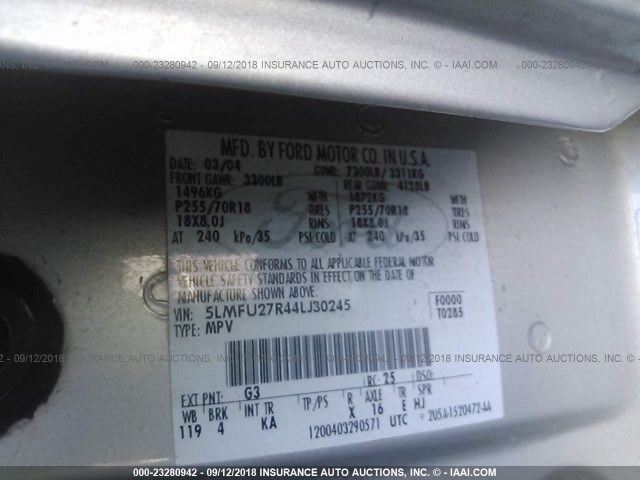 5LMFU27R44LJ30245 - 2004 LINCOLN NAVIGATOR Braun Foto 9