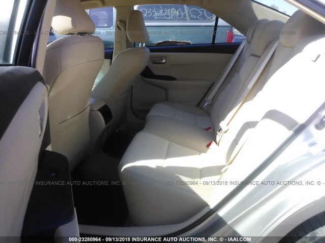 4T4BF1FK0FR484616 - 2015 TOYOTA CAMRY LE/XLE/SE/XSE 银色 照片 8
