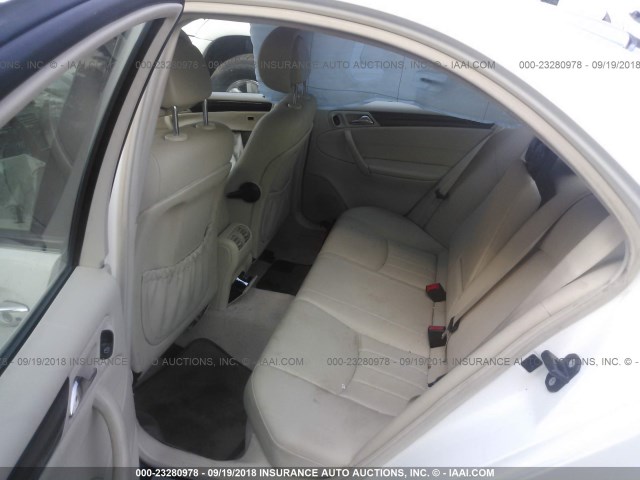 WDBRF92H57F883869 - 2007 MERCEDES-BENZ C 280 4MATIC Biały zdjęcie 8