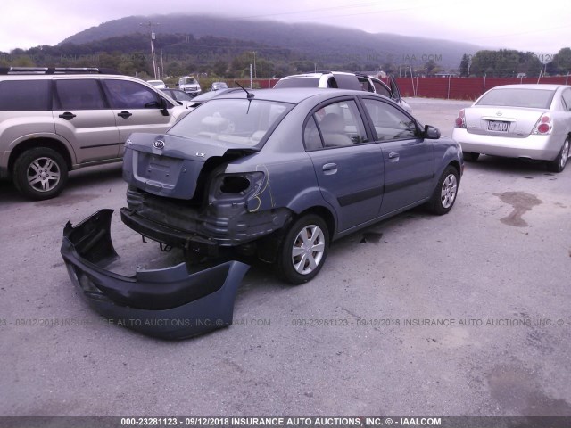 KNADE123776265437 - 2007 KIA RIO LX/SX GRAY photo 4