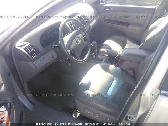 4T1BF30K94U074702 - 2004 TOYOTA CAMRY LE/XLE/SE Qızıl foto 5