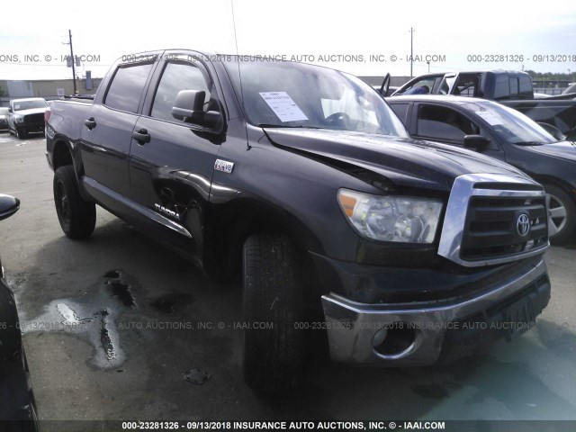 5TFEY5F10AX081280 - 2010 TOYOTA TUNDRA CREWMAX SR5 BLACK photo 1