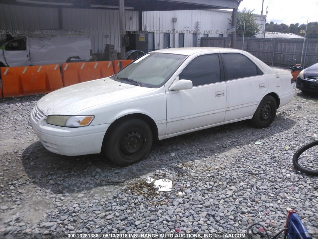 4T1BG22K9XU914759 - 1999 TOYOTA CAMRY CE/LE/XLE 白色 照片 2