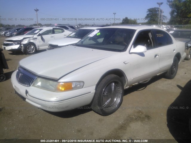 1LNLM97V6VY715960 - 1997 LINCOLN CONTINENTAL  WHITE photo 2