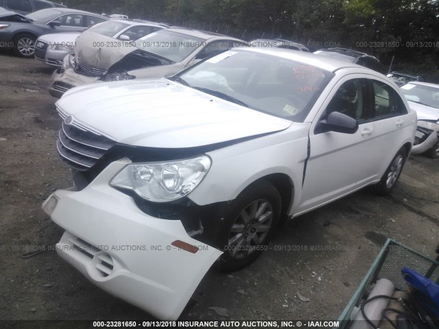 1C3LC46KX8N101778 - 2008 CHRYSLER SEBRING LX WHITE photo 2