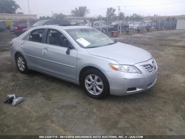 4T1BK46K67U545802 - 2007 TOYOTA CAMRY NEW GENERAT LE/XLE/SE SILVER photo 1