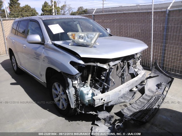 5TDZK3EH9BS040689 - 2011 TOYOTA HIGHLANDER SE SILVER photo 1