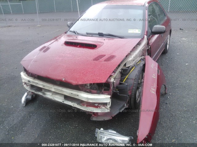 JF1GF4354YH811623 - 2000 SUBARU IMPREZA L RED photo 6