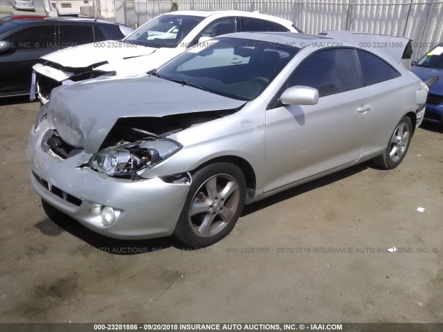 4T1CA30P46U079324 - 2006 TOYOTA CAMRY SOLARA SE/SLE ვერცხლისფერი ფოტო 2