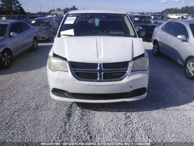 2D4RN4DG7BR640922 - 2011 DODGE GRAND CARAVAN EXPRESS WHITE photo 5