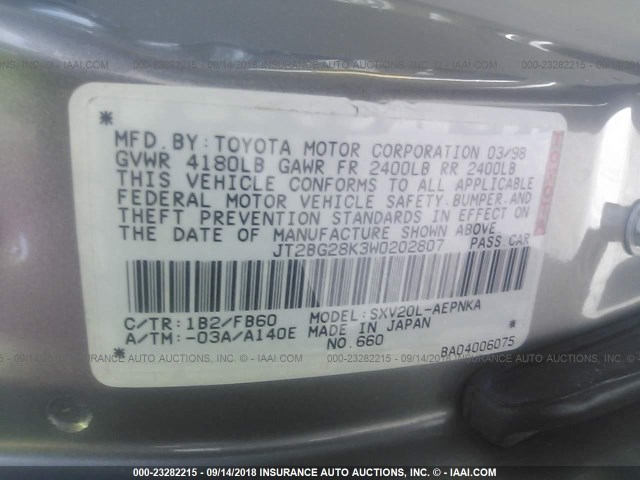 JT2BG28K3W0202807 - 1998 TOYOTA CAMRY LE/XLE GRAY photo 9