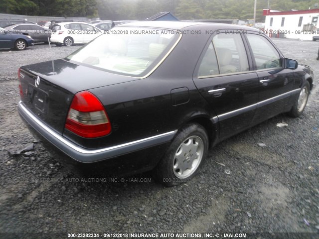 WDBHA22E7SF207455 - 1995 MERCEDES-BENZ C 220 BLACK photo 4