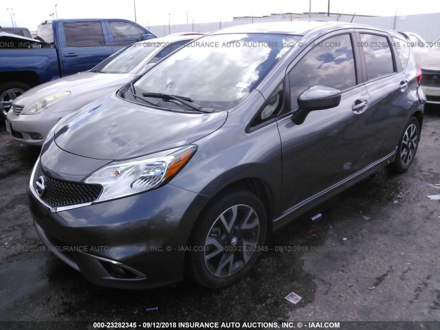3N1CE2CP8GL392390 - 2016 NISSAN VERSA NOTE S/S PLUS/SV/SL/SR GRAY photo 2