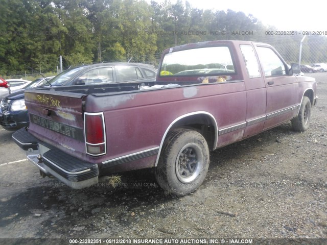 1GCCS19R5N2134562 - 1992 CHEVROLET S TRUCK S10 RED photo 4