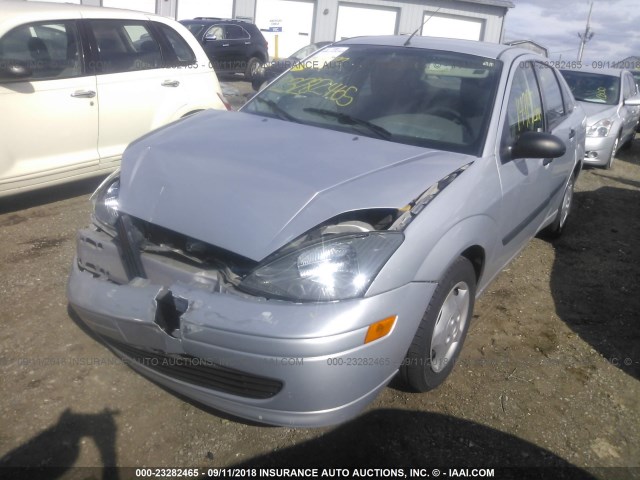 1FAFP33P33W282951 - 2003 FORD FOCUS LX SILVER photo 2