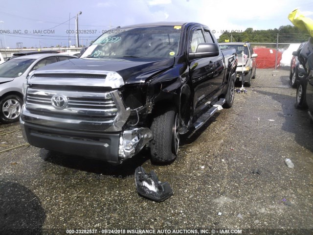 5TFRM5F16HX113494 - 2017 TOYOTA TUNDRA DOUBLE CAB SR/SR5 BLACK photo 2