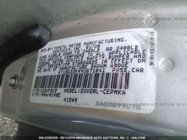 4T1BG22K4YU671041 - 2000 TOYOTA CAMRY CE/LE/XLE 银色 照片 9