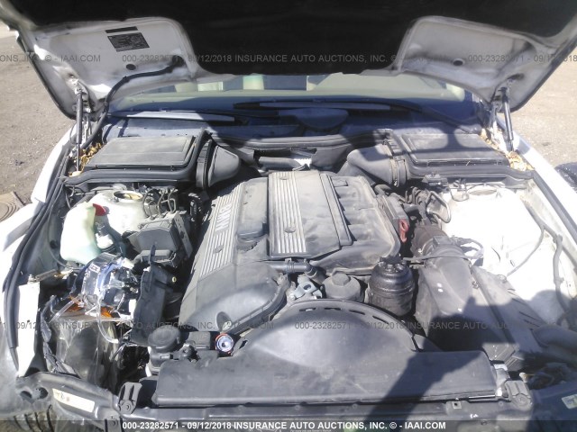 WBADT43481GX26094 - 2001 BMW 525 I AUTOMATIC WHITE photo 10