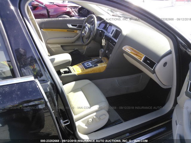 WAUKGAFB2AN081927 - 2010 AUDI A6 PRESTIGE შავი ფოტო 5