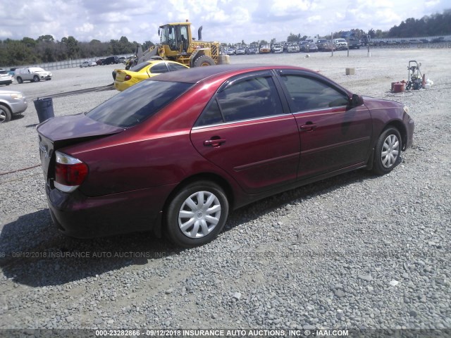 4T1BE32KX6U134294 - 2006 TOYOTA CAMRY LE/XLE/SE RED photo 4
