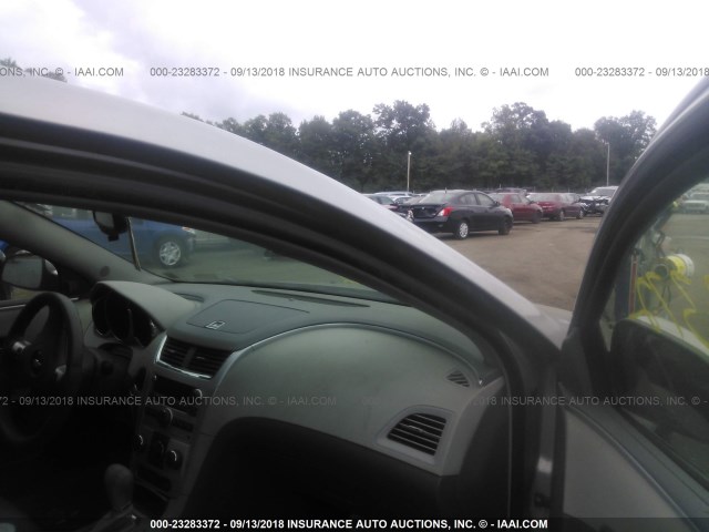 1G1ZH57B48F278292 - 2008 CHEVROLET MALIBU 1LT ვერცხლისფერი ფოტო 5