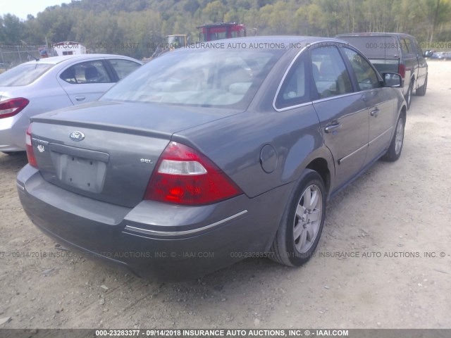 1FAFP24155G132857 - 2005 FORD FIVE HUNDRED SEL GRAY photo 4