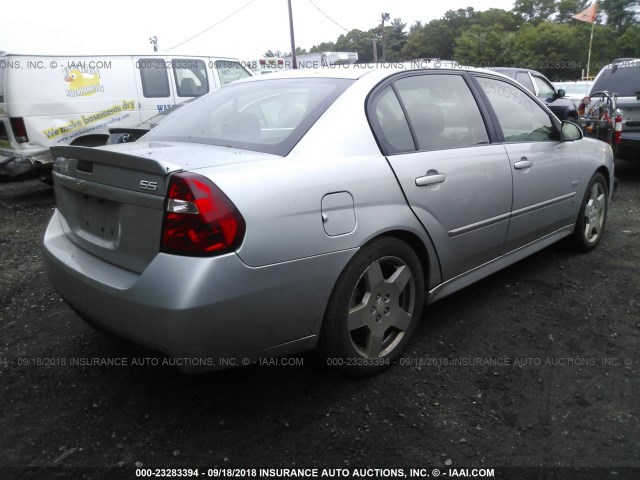 1G1ZW57117F102831 - 2007 CHEVROLET MALIBU SS Gümüş foto 4