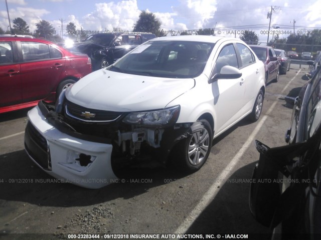 1G1JB5SH3H4133721 - 2017 CHEVROLET SONIC LS 白色 照片 2