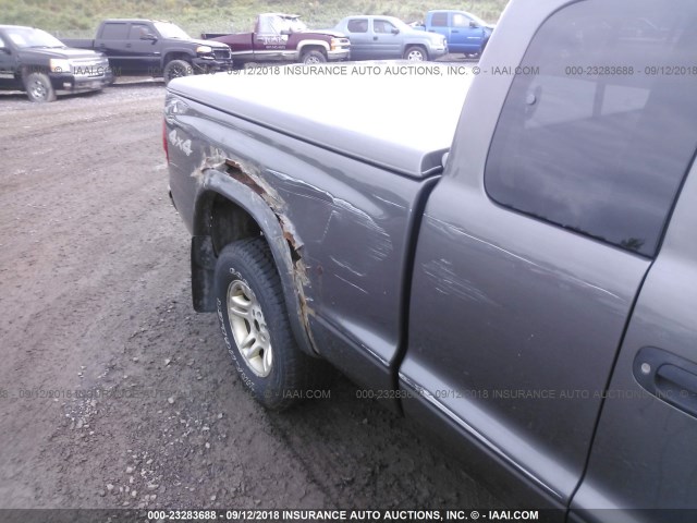 1D7HG12X23S248067 - 2003 DODGE DAKOTA SXT GRAY photo 6