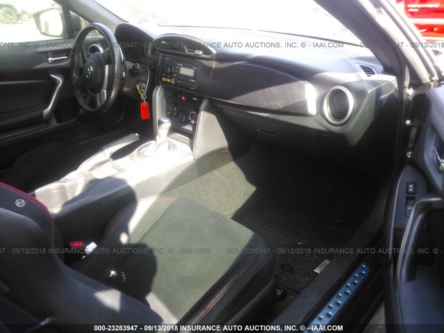 JF1ZNAA17D2722958 - 2013 TOYOTA SCION FR-S GRAY photo 5