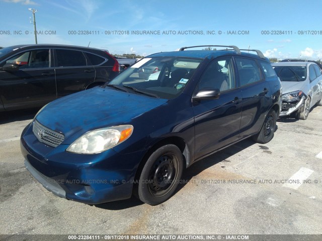 2T1KR32EX5C440670 - 2005 TOYOTA COROLLA MATRIX XR BLUE photo 2