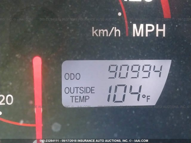 2T1KR32EX5C440670 - 2005 TOYOTA COROLLA MATRIX XR BLUE photo 7