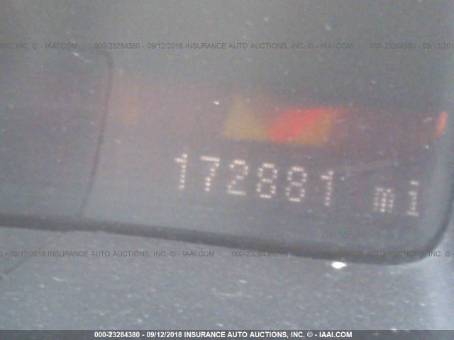 5LMFU27516LJ06338 - 2006 LINCOLN NAVIGATOR Biały zdjęcie 7