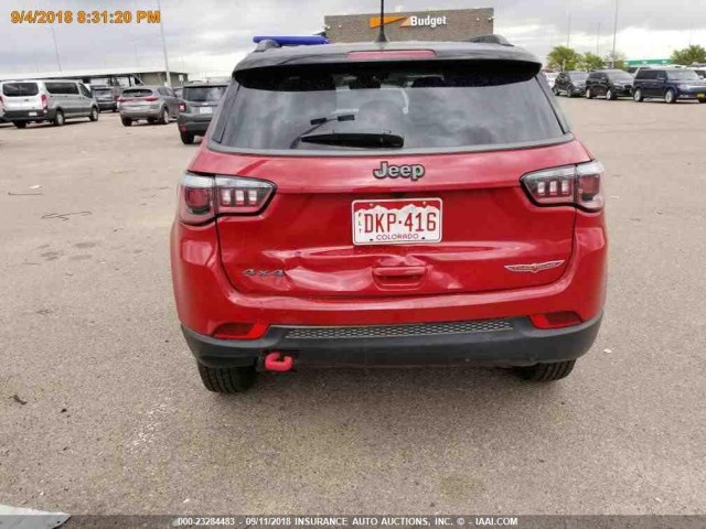 3C4NJDDB8JT441580 - 2018 JEEP COMPASS TRAILHAWK RED photo 13