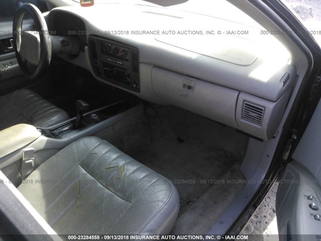 1G1BL52PXTR177168 - 1996 CHEVROLET CAPRICE / IMPALA CLASSIC/SS BLACK photo 5