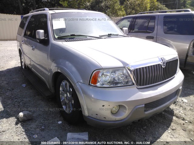 5LMFU27R74LJ03492 - 2004 LINCOLN NAVIGATOR SILVER photo 1
