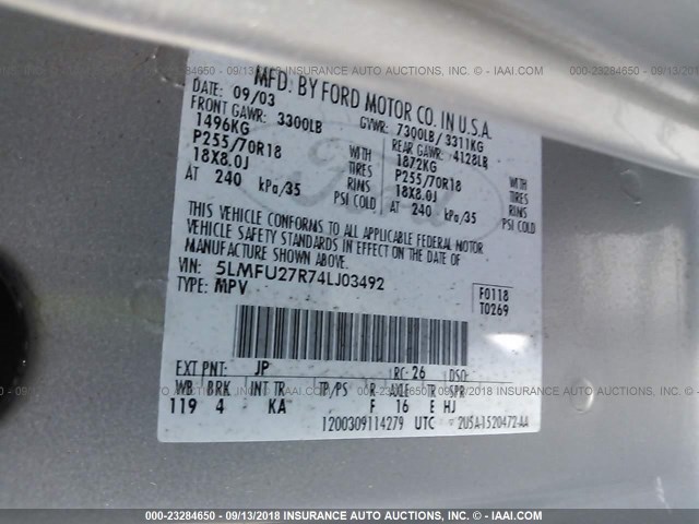 5LMFU27R74LJ03492 - 2004 LINCOLN NAVIGATOR SILVER photo 9