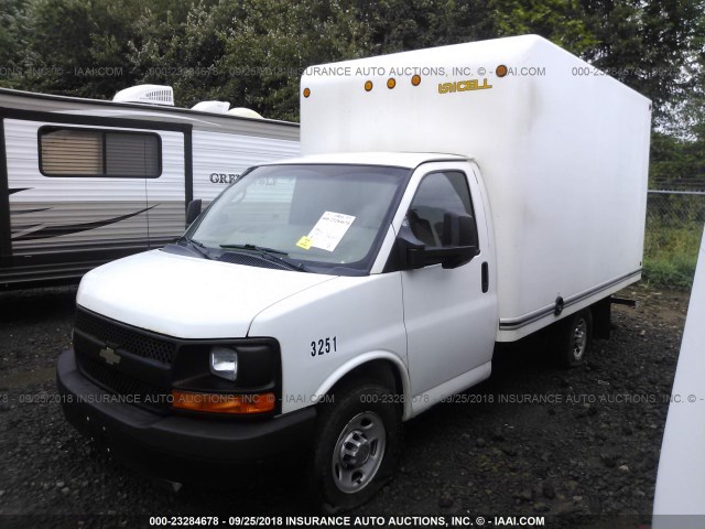 1GB0G2CG1D1157279 - 2013 CHEVROLET EXPRESS G3500  Unknown photo 2