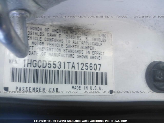 1HGCD5531TA125607 - 1996 HONDA ACCORD LX/EX WHITE photo 9