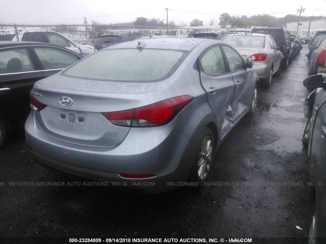 5NPDH4AE9GH705744 - 2016 HYUNDAI ELANTRA SE/SPORT/LIMITED SILVER photo 4