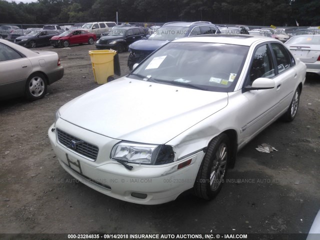 YV1TH592961440657 - 2006 VOLVO S80 2.5T WHITE photo 2