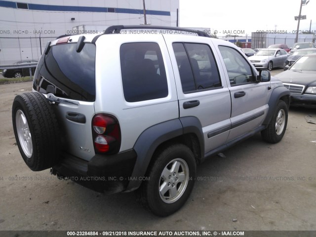 1J4GL48KX6W248095 - 2006 JEEP LIBERTY SPORT SILVER photo 4