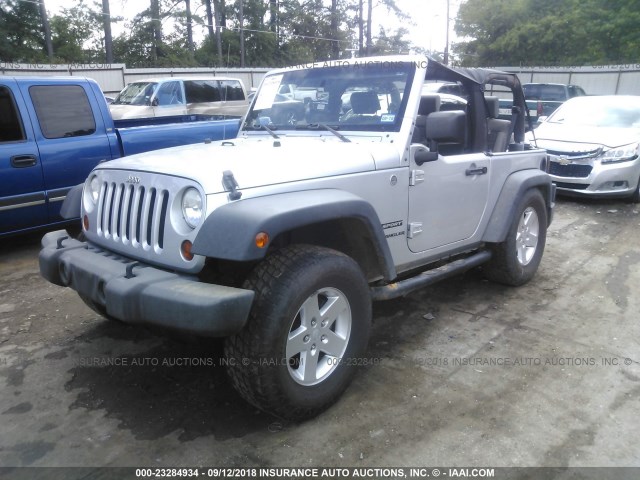 1J4AA2D10AL113179 - 2010 JEEP WRANGLER SPORT 银色 照片 2